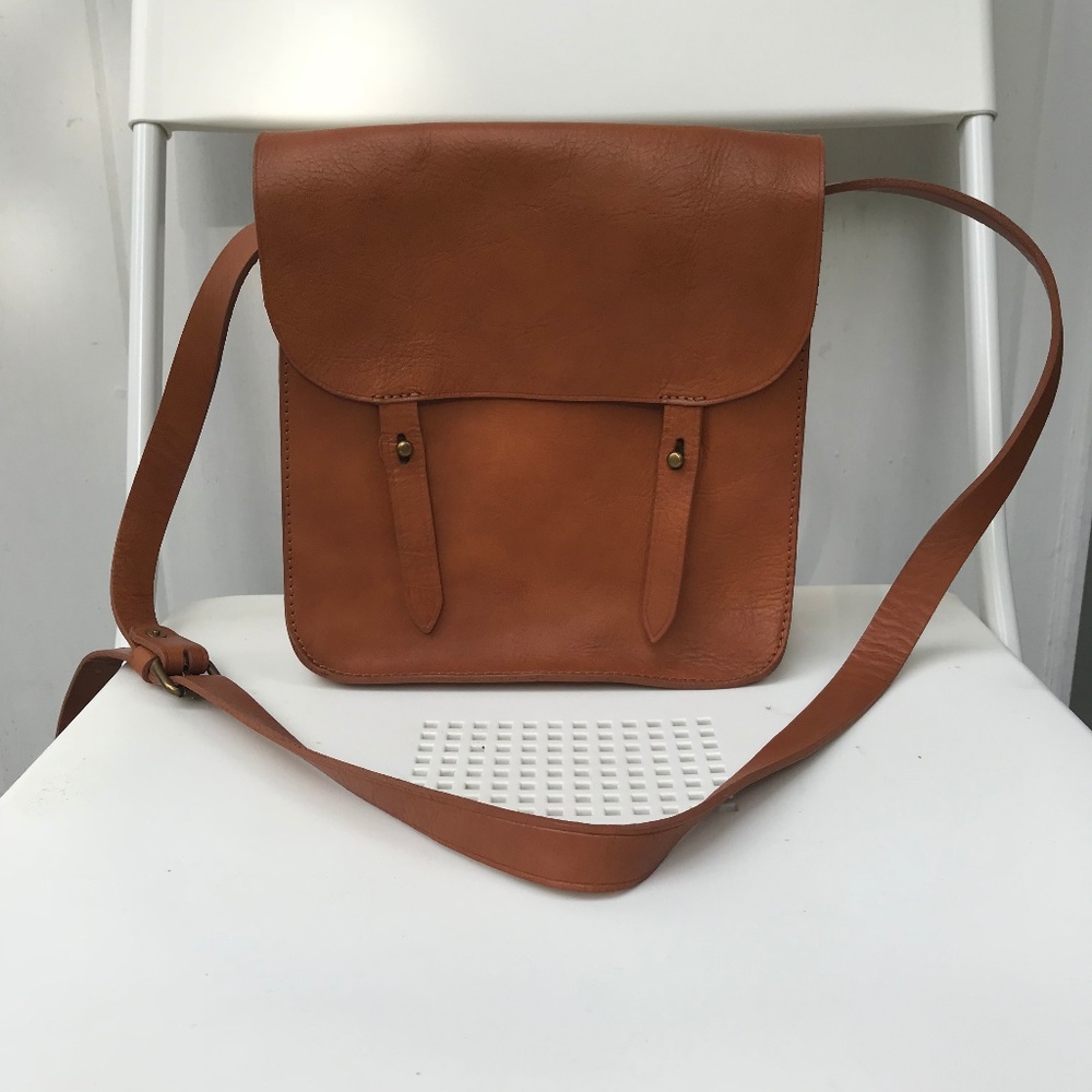 Madewell Watertower Messenger Bag Brown